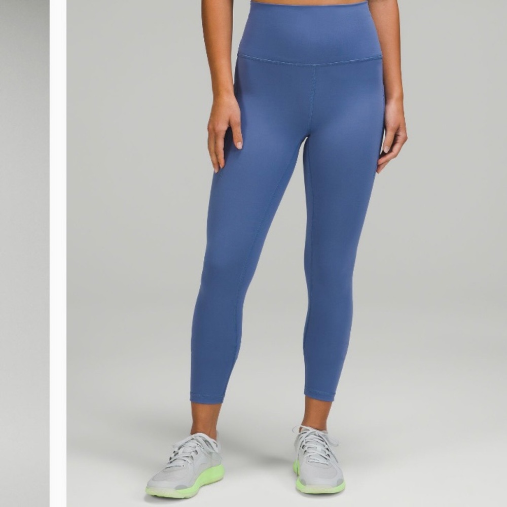 Wunder Train High-Rise Tight with
Pockets 25"